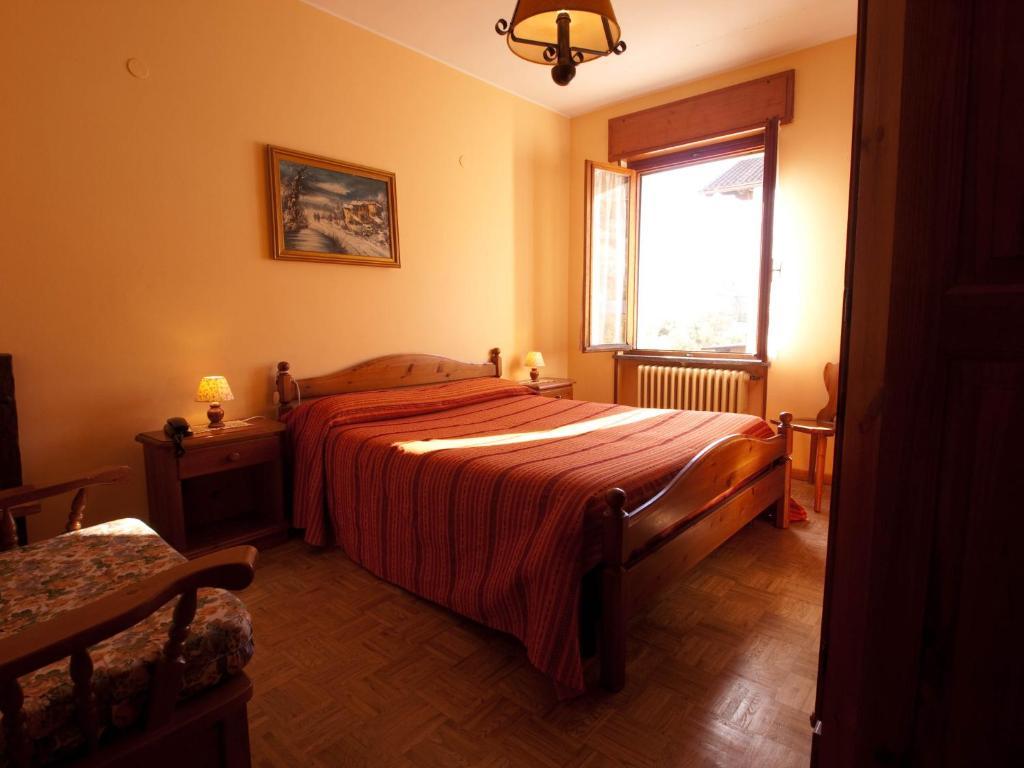 Hotel Des Roses Villeneuve Zimmer foto